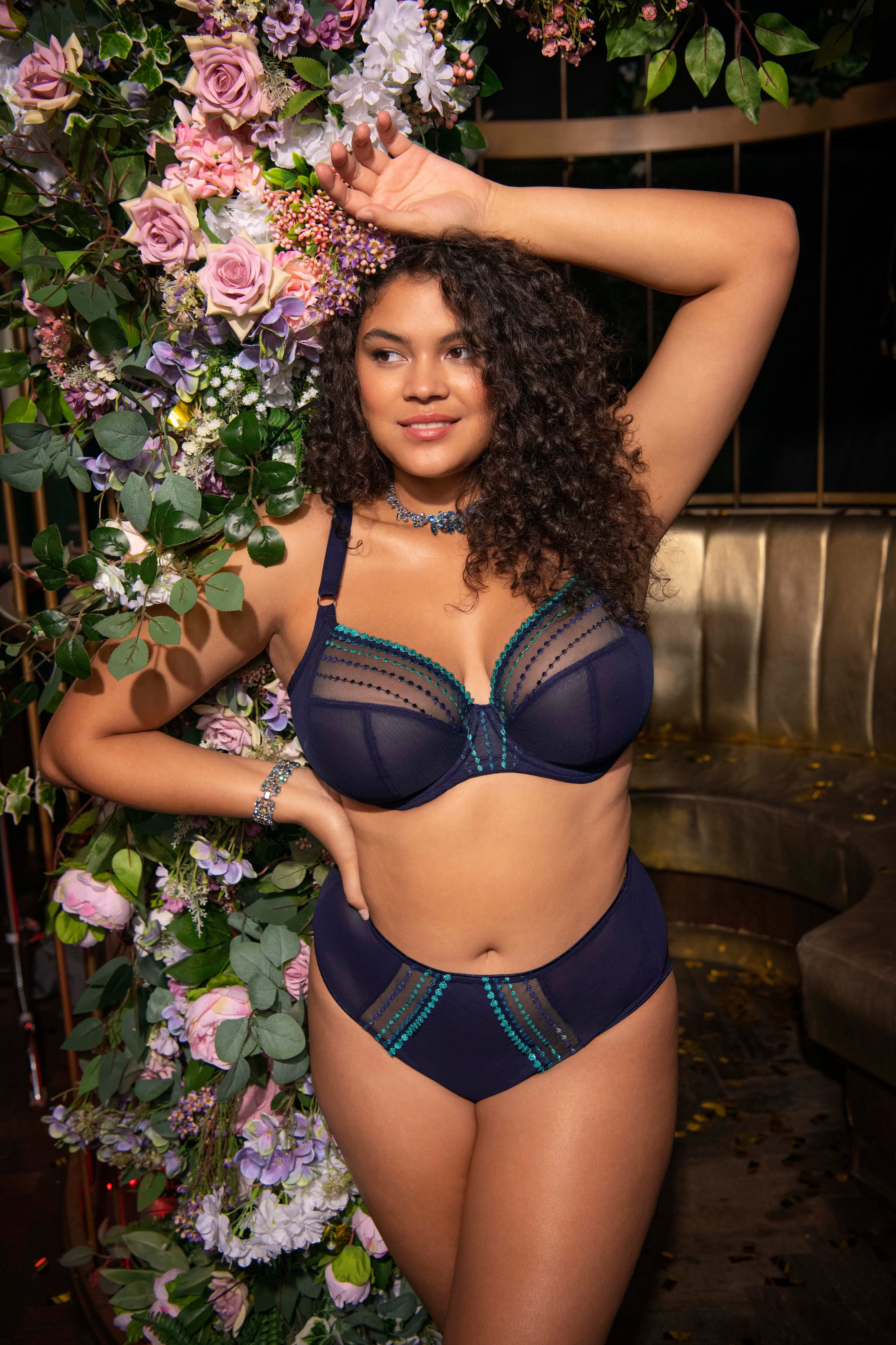 elomi – Specialty Fittings Lingerie